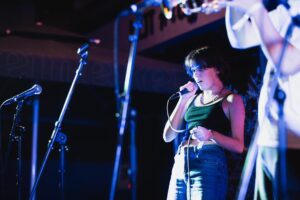 Vocalist Maja Tomić, artistic director